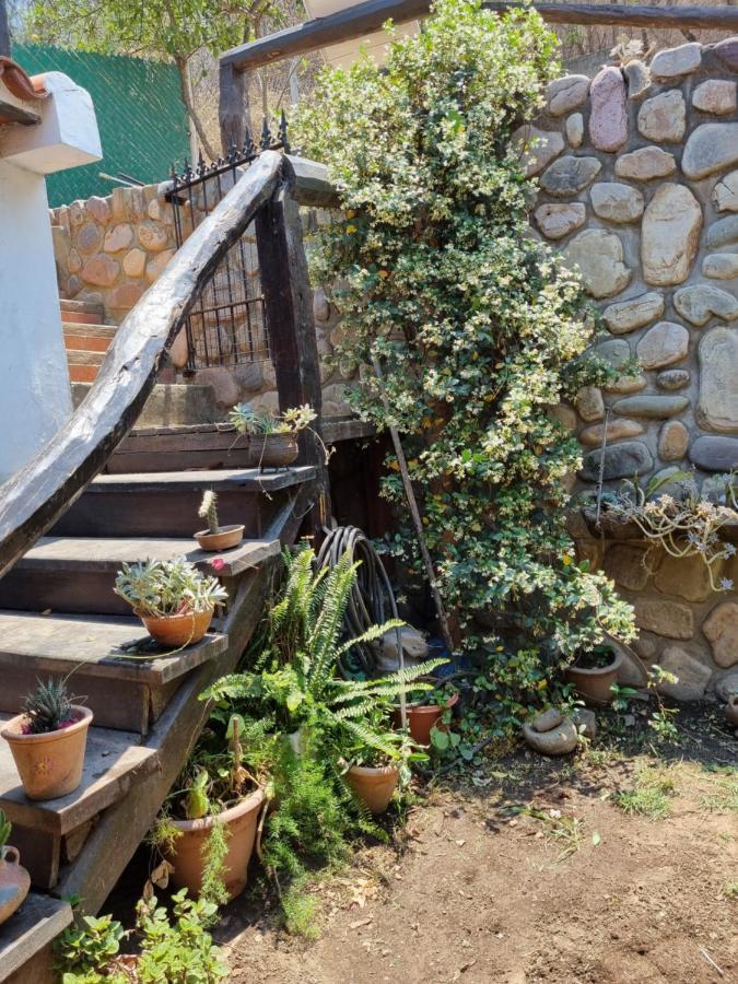 Hostal Las Rosas Salta Exterior photo