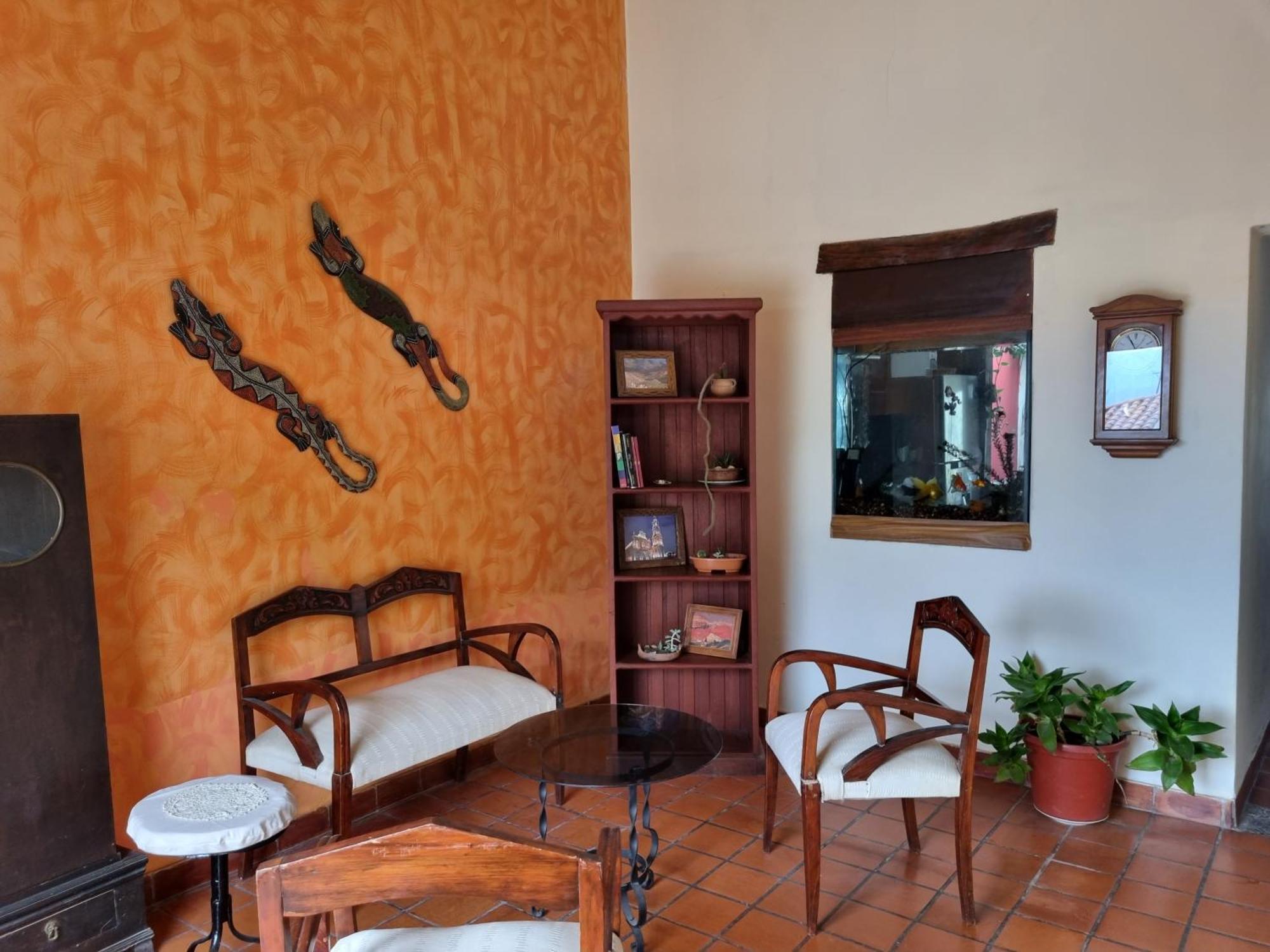 Hostal Las Rosas Salta Exterior photo