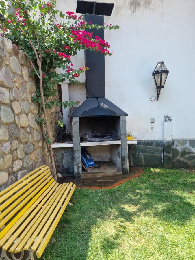 Hostal Las Rosas Salta Exterior photo